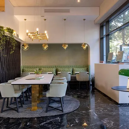 Quinzerie Hotel 4*